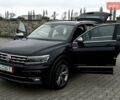 Черный Фольксваген Tiguan Allspace, объемом двигателя 2 л и пробегом 263 тыс. км за 31500 $, фото 96 на Automoto.ua