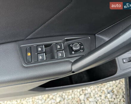 Чорний Фольксваген Tiguan Allspace, об'ємом двигуна 1.98 л та пробігом 170 тис. км за 21200 $, фото 17 на Automoto.ua