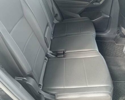 Черный Фольксваген Tiguan Allspace, объемом двигателя 2 л и пробегом 122 тыс. км за 19500 $, фото 3 на Automoto.ua