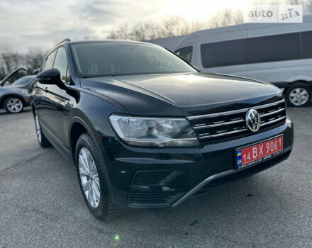 Чорний Фольксваген Tiguan Allspace, об'ємом двигуна 2 л та пробігом 69 тис. км за 16950 $, фото 3 на Automoto.ua