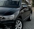 Чорний Фольксваген Tiguan Allspace, об'ємом двигуна 0 л та пробігом 214 тис. км за 30000 $, фото 24 на Automoto.ua