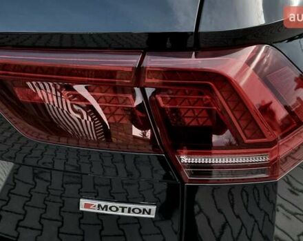 Чорний Фольксваген Tiguan Allspace, об'ємом двигуна 0 л та пробігом 214 тис. км за 30000 $, фото 59 на Automoto.ua