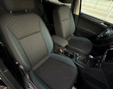 Фольксваген Tiguan Allspace 2020 в Луцке на Automoto.ua Черный Фольксваген Tiguan Allspace, объемом двигателя 2 л и пробегом 197 тыс. км за 29499 $, фото 23 на Automoto.ua