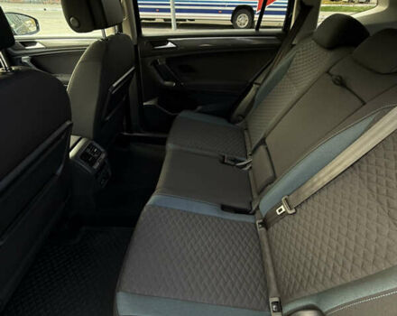 Фольксваген Tiguan Allspace 2020 в Луцке на Automoto.ua Черный Фольксваген Tiguan Allspace, объемом двигателя 2 л и пробегом 197 тыс. км за 29499 $, фото 30 на Automoto.ua