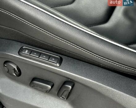 Чорний Фольксваген Tiguan Allspace, об'ємом двигуна 0 л та пробігом 214 тис. км за 30000 $, фото 134 на Automoto.ua