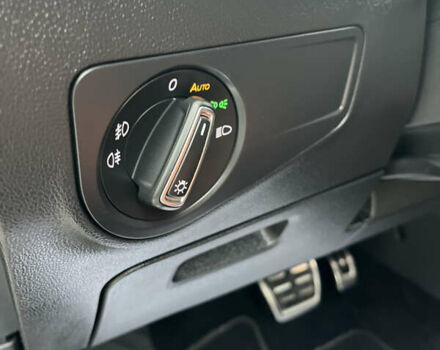 Черный Фольксваген Tiguan Allspace, объемом двигателя 2 л и пробегом 196 тыс. км за 30500 $, фото 50 на Automoto.ua