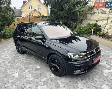 Черный Фольксваген Tiguan Allspace, объемом двигателя 2 л и пробегом 196 тыс. км за 30500 $, фото 21 на Automoto.ua