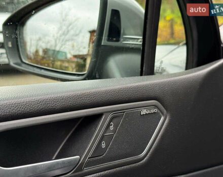 Черный Фольксваген Tiguan Allspace, объемом двигателя 2 л и пробегом 180 тыс. км за 30540 $, фото 34 на Automoto.ua