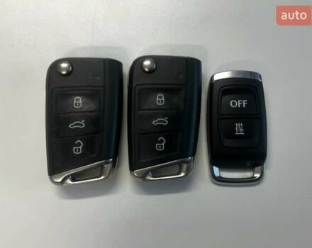 Чорний Фольксваген Tiguan Allspace, об'ємом двигуна 0 л та пробігом 214 тис. км за 30000 $, фото 88 на Automoto.ua