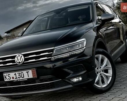 Чорний Фольксваген Tiguan Allspace, об'ємом двигуна 0 л та пробігом 214 тис. км за 30000 $, фото 5 на Automoto.ua