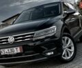 Чорний Фольксваген Tiguan Allspace, об'ємом двигуна 0 л та пробігом 214 тис. км за 30000 $, фото 5 на Automoto.ua