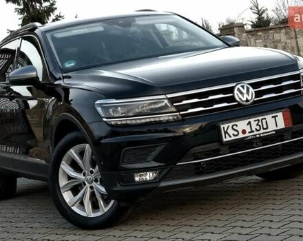 Чорний Фольксваген Tiguan Allspace, об'ємом двигуна 0 л та пробігом 214 тис. км за 30000 $, фото 10 на Automoto.ua