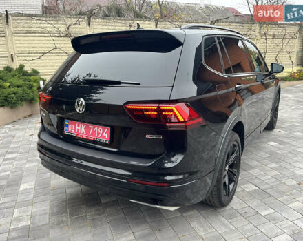 Черный Фольксваген Tiguan Allspace, объемом двигателя 2 л и пробегом 196 тыс. км за 30500 $, фото 15 на Automoto.ua