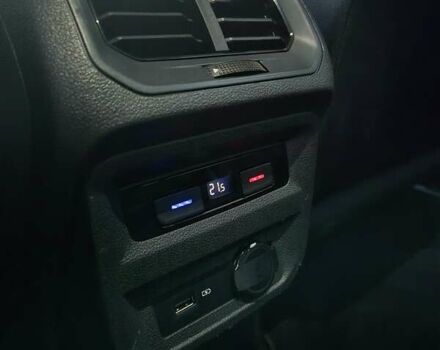 Черный Фольксваген Tiguan Allspace, объемом двигателя 0 л и пробегом 177 тыс. км за 32500 $, фото 32 на Automoto.ua