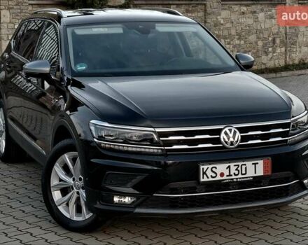 Чорний Фольксваген Tiguan Allspace, об'ємом двигуна 0 л та пробігом 214 тис. км за 30000 $, фото 11 на Automoto.ua