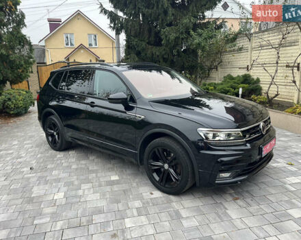 Черный Фольксваген Tiguan Allspace, объемом двигателя 2 л и пробегом 196 тыс. км за 30500 $, фото 20 на Automoto.ua