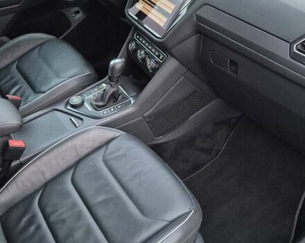 Черный Фольксваген Tiguan Allspace, объемом двигателя 0 л и пробегом 177 тыс. км за 32500 $, фото 42 на Automoto.ua