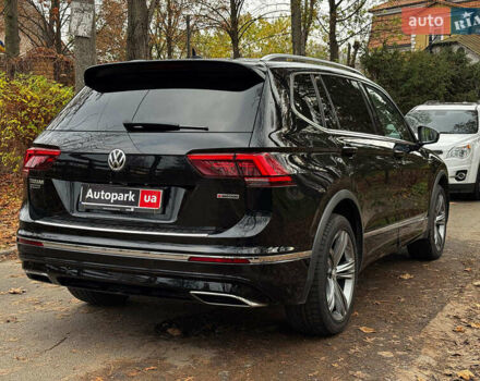 Черный Фольксваген Tiguan Allspace, объемом двигателя 2 л и пробегом 180 тыс. км за 30540 $, фото 6 на Automoto.ua