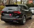 Черный Фольксваген Tiguan Allspace, объемом двигателя 2 л и пробегом 180 тыс. км за 30540 $, фото 6 на Automoto.ua