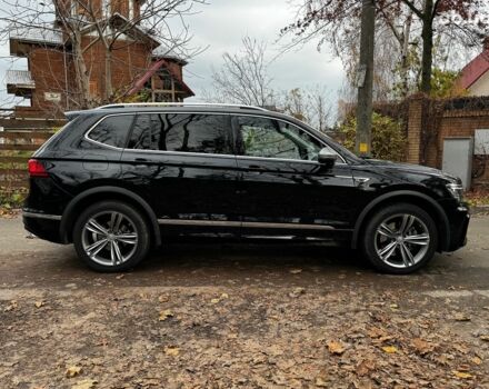 Черный Фольксваген Tiguan Allspace, объемом двигателя 2 л и пробегом 180 тыс. км за 30540 $, фото 5 на Automoto.ua