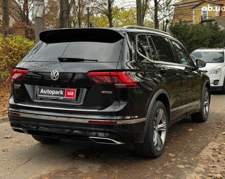 Черный Фольксваген Tiguan Allspace, объемом двигателя 2 л и пробегом 180 тыс. км за 30540 $, фото 6 на Automoto.ua