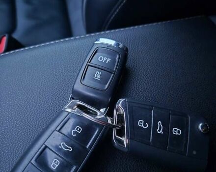 Черный Фольксваген Tiguan Allspace, объемом двигателя 0 л и пробегом 177 тыс. км за 32500 $, фото 70 на Automoto.ua