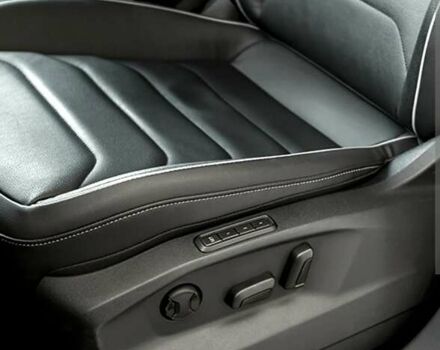 Чорний Фольксваген Tiguan Allspace, об'ємом двигуна 0 л та пробігом 214 тис. км за 30000 $, фото 133 на Automoto.ua