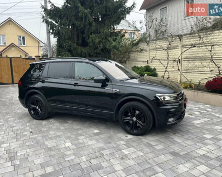 Черный Фольксваген Tiguan Allspace, объемом двигателя 2 л и пробегом 196 тыс. км за 30500 $, фото 19 на Automoto.ua
