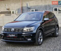 Черный Фольксваген Tiguan Allspace, объемом двигателя 2 л и пробегом 177 тыс. км за 33499 $, фото 4 на Automoto.ua