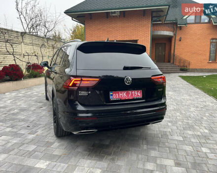 Черный Фольксваген Tiguan Allspace, объемом двигателя 2 л и пробегом 196 тыс. км за 30500 $, фото 13 на Automoto.ua