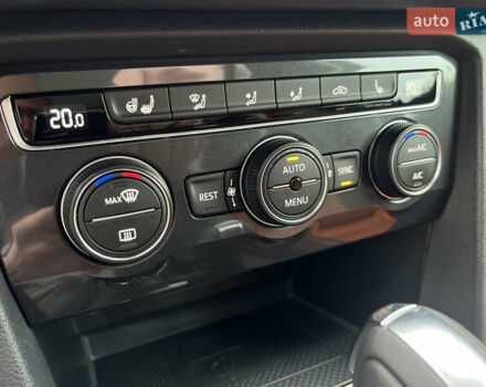 Черный Фольксваген Tiguan Allspace, объемом двигателя 2 л и пробегом 196 тыс. км за 30500 $, фото 41 на Automoto.ua