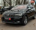 Черный Фольксваген Tiguan Allspace, объемом двигателя 2 л и пробегом 180 тыс. км за 30540 $, фото 1 на Automoto.ua