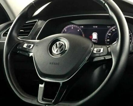 Чорний Фольксваген Tiguan Allspace, об'ємом двигуна 0 л та пробігом 214 тис. км за 30000 $, фото 90 на Automoto.ua