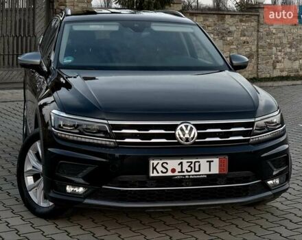 Чорний Фольксваген Tiguan Allspace, об'ємом двигуна 0 л та пробігом 214 тис. км за 30000 $, фото 7 на Automoto.ua