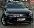 Чорний Фольксваген Tiguan Allspace, об'ємом двигуна 0 л та пробігом 214 тис. км за 30000 $, фото 7 на Automoto.ua