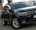 Чорний Фольксваген Tiguan Allspace, об'ємом двигуна 0 л та пробігом 214 тис. км за 30000 $, фото 34 на Automoto.ua