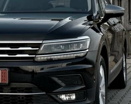Чорний Фольксваген Tiguan Allspace, об'ємом двигуна 0 л та пробігом 214 тис. км за 30000 $, фото 33 на Automoto.ua