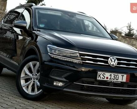Чорний Фольксваген Tiguan Allspace, об'ємом двигуна 0 л та пробігом 214 тис. км за 30000 $, фото 12 на Automoto.ua