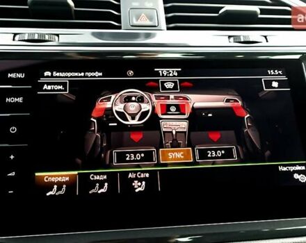 Чорний Фольксваген Tiguan Allspace, об'ємом двигуна 0 л та пробігом 214 тис. км за 30000 $, фото 106 на Automoto.ua