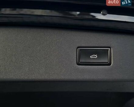 Чорний Фольксваген Tiguan Allspace, об'ємом двигуна 0 л та пробігом 214 тис. км за 30000 $, фото 68 на Automoto.ua