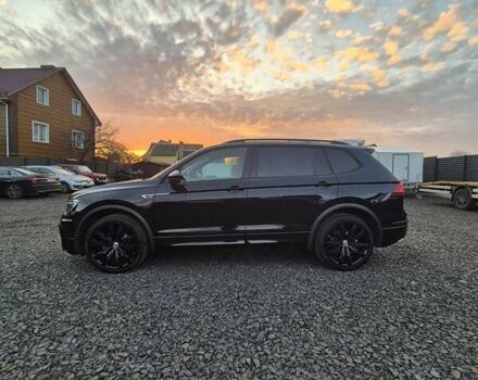 Черный Фольксваген Tiguan Allspace, объемом двигателя 0 л и пробегом 177 тыс. км за 32500 $, фото 7 на Automoto.ua