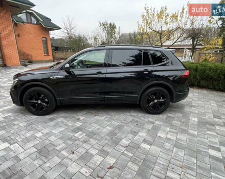 Черный Фольксваген Tiguan Allspace, объемом двигателя 2 л и пробегом 196 тыс. км за 30500 $, фото 10 на Automoto.ua