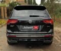 Черный Фольксваген Tiguan Allspace, объемом двигателя 2 л и пробегом 180 тыс. км за 30540 $, фото 7 на Automoto.ua