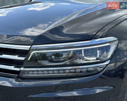 Чорний Фольксваген Tiguan Allspace, об'ємом двигуна 0 л та пробігом 220 тис. км за 27500 $, фото 16 на Automoto.ua