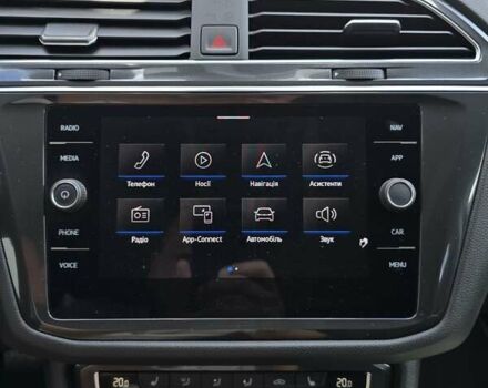 Черный Фольксваген Tiguan Allspace, объемом двигателя 1.98 л и пробегом 202 тыс. км за 27900 $, фото 44 на Automoto.ua
