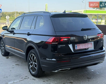 Чорний Фольксваген Tiguan Allspace, об'ємом двигуна 2 л та пробігом 119 тис. км за 18650 $, фото 22 на Automoto.ua