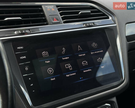 Чорний Фольксваген Tiguan Allspace, об'ємом двигуна 0 л та пробігом 220 тис. км за 27500 $, фото 44 на Automoto.ua