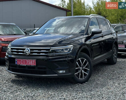 Чорний Фольксваген Tiguan Allspace, об'ємом двигуна 0 л та пробігом 220 тис. км за 27500 $, фото 2 на Automoto.ua
