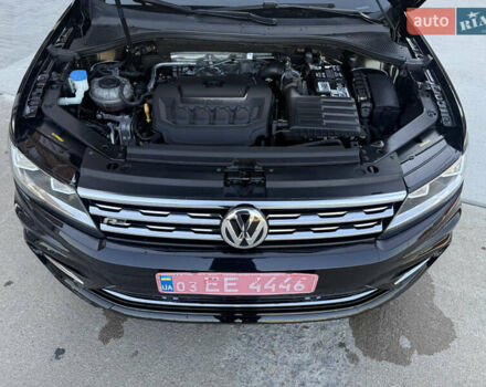 Чорний Фольксваген Tiguan Allspace, об'ємом двигуна 2 л та пробігом 119 тис. км за 18650 $, фото 99 на Automoto.ua