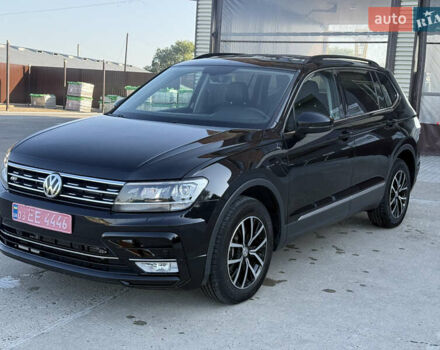 Чорний Фольксваген Tiguan Allspace, об'ємом двигуна 2 л та пробігом 119 тис. км за 18650 $, фото 5 на Automoto.ua